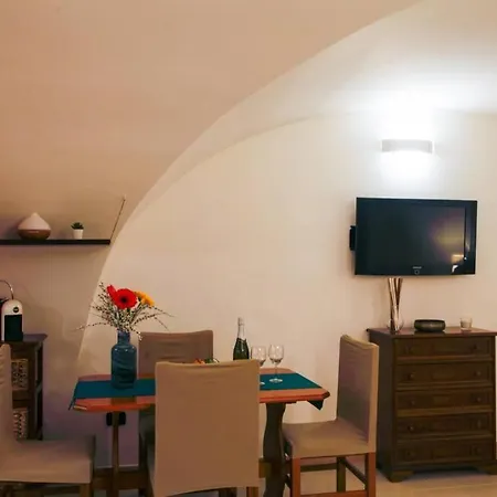 Domus Midi - Nel Centro Della Citta Lägenhet *