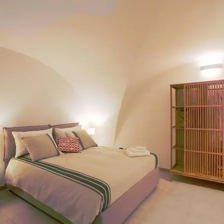 Domus Midi - Nel Centro Della Citta * Bari