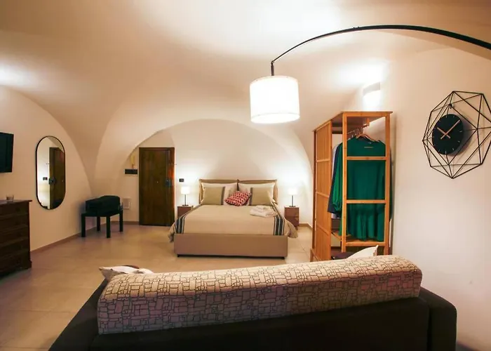 Domus Midi - Nel Centro Della Citta * Bari